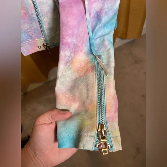 **RARE** Blank NYC Tie Dye Fringe Leather Moto Jacket - Picture 9 of 16